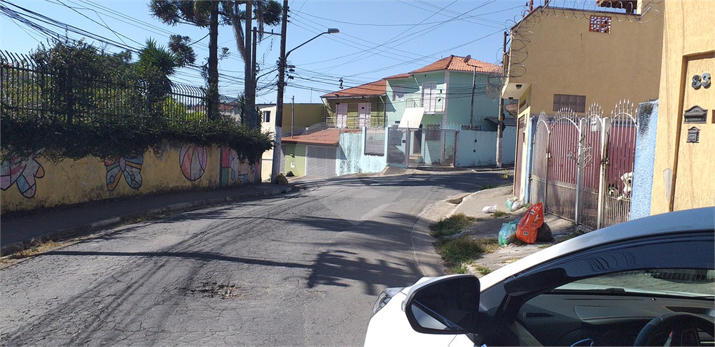 Sobrado à venda com 4 quartos, sendo 3 suítes,  em Tremembé, São Paulo, SP