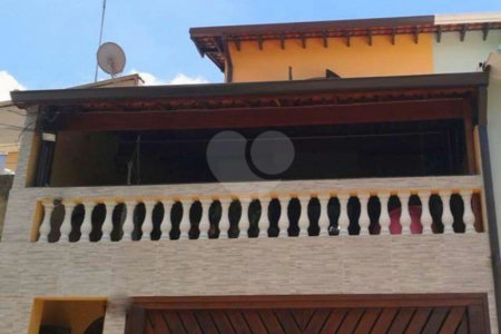 Sobrado à venda com 3 quartos, sendo 1 suíte, em Jardim das Vertentes, São Paulo, SP