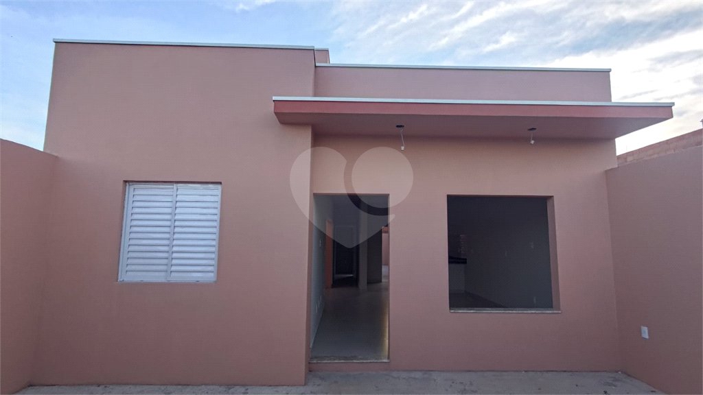 Casa à venda com 3 quartos, sendo 1 suíte, em Jardim dos Ipês, Salto, SP