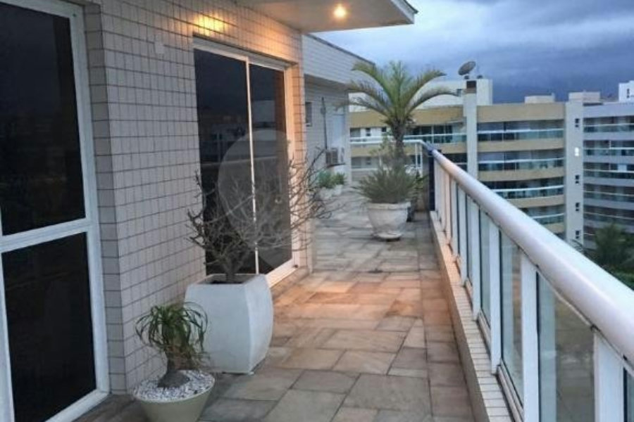 Triplex à venda com 6 suítes em Riviera de São Lourenço, Bertioga, SP