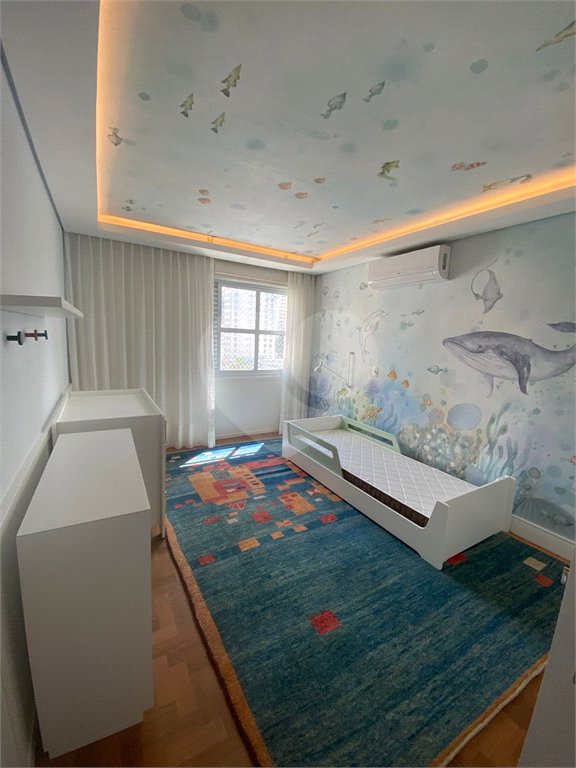 Apartamento reformado de 96m² no coração do Jardins!