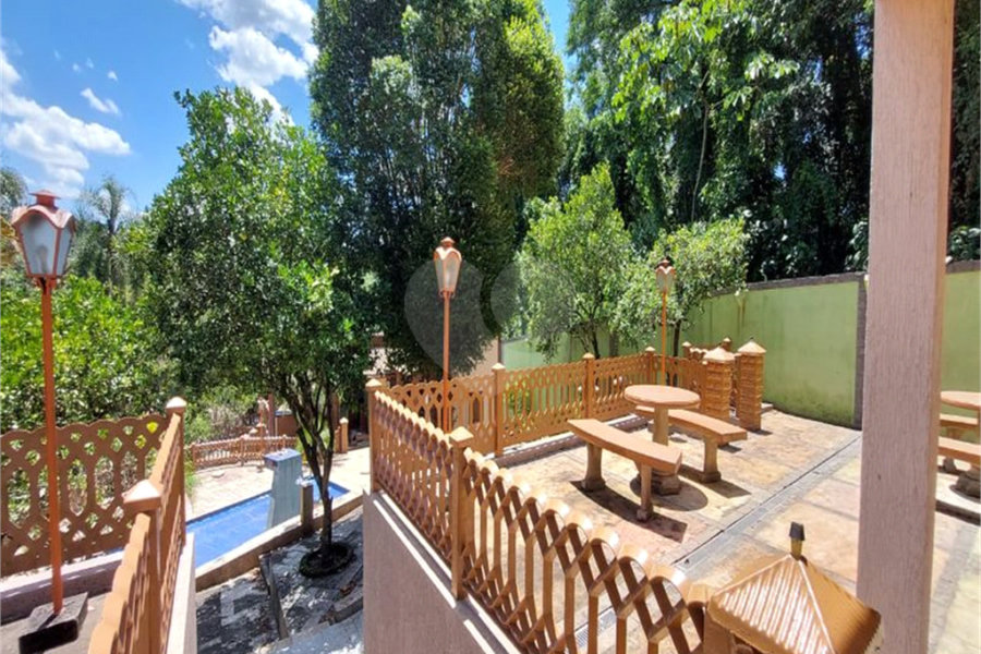 Casa à venda com 4 suítes no condomínio Sausalito, Mairiporã - SP