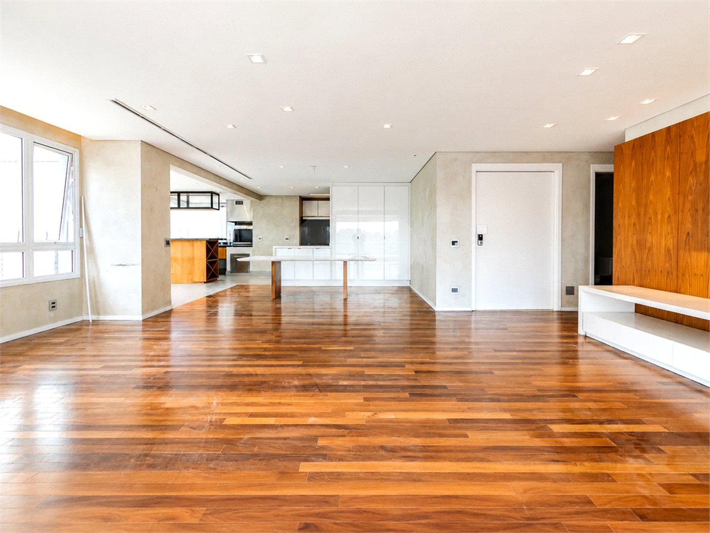 Apartamento à venda com 4 suítes em Cidade Monções, São Paulo, SP