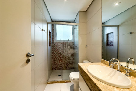 Casa à venda com 4 suítes no condomínio Quadra Real Campo Belo, São Paulo - SP