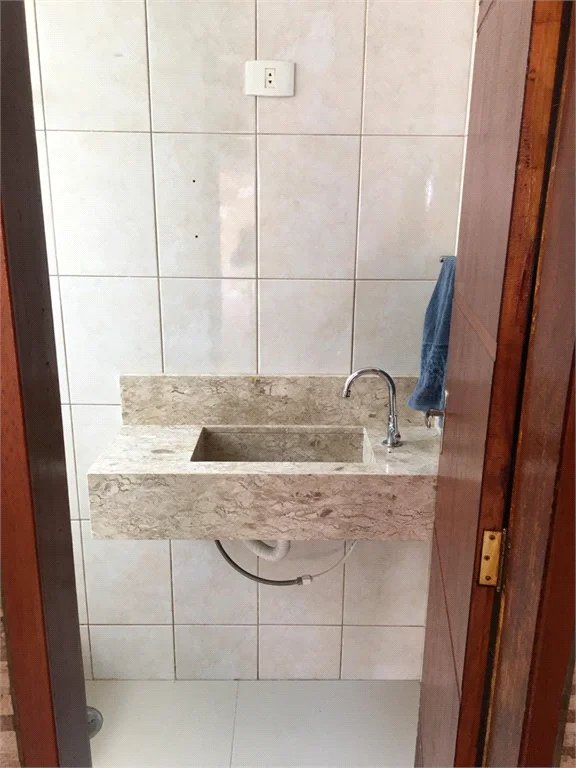 Sobrado à venda com 3 quartos, sendo 1 suíte, em Vila Lageado, São Paulo, SP