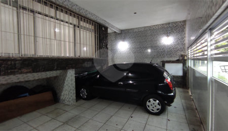Sobrado à venda ou para alugar com 5 quartos, sendo 1 suíte, em Vila Parque Jabaquara, São Paulo, SP