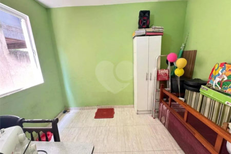 Casa à venda com 5 quartos, sendo 1 suíte, em Guaratiba, Rio de Janeiro, RJ