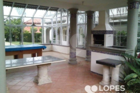 Casa à venda com 6 quartos, sendo 2 suítes, no condomínio Lago Azul Residencial e Golfe, Araçoiaba da Serra - SP
