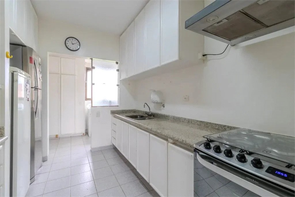 Apartamento à venda com 3 suítes em Vila Morumbi, São Paulo, SP