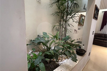 Casa à venda com 4 quartos, sendo 3 suítes,  no condomínio Mosaico da Serra, Mogi das Cruzes - SP