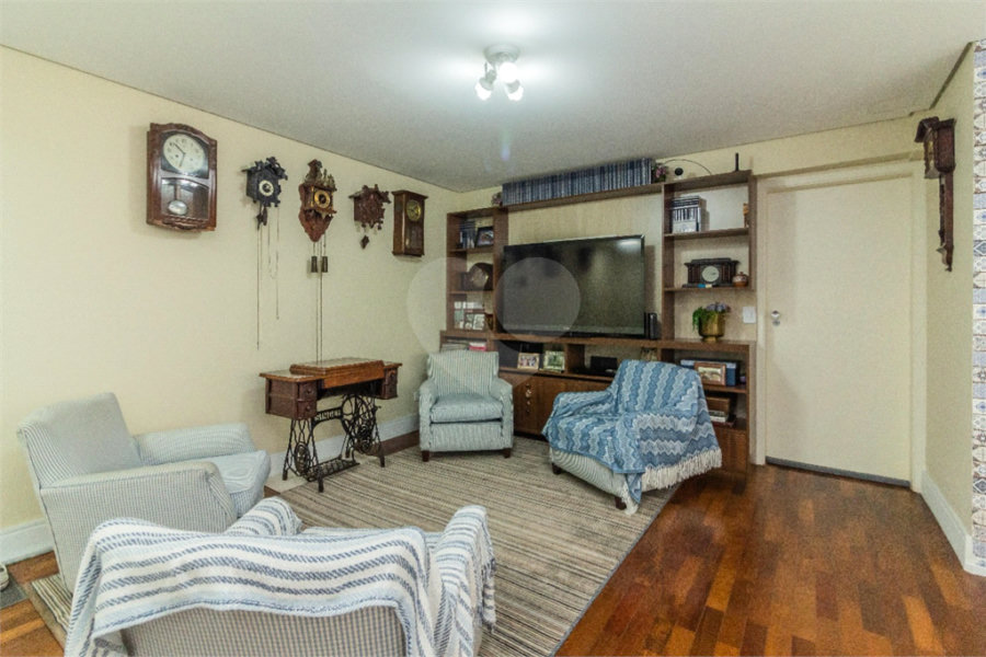 Apartamento à venda com 3 quartos, sendo 1 suíte,  em Paraíso, São Paulo, SP