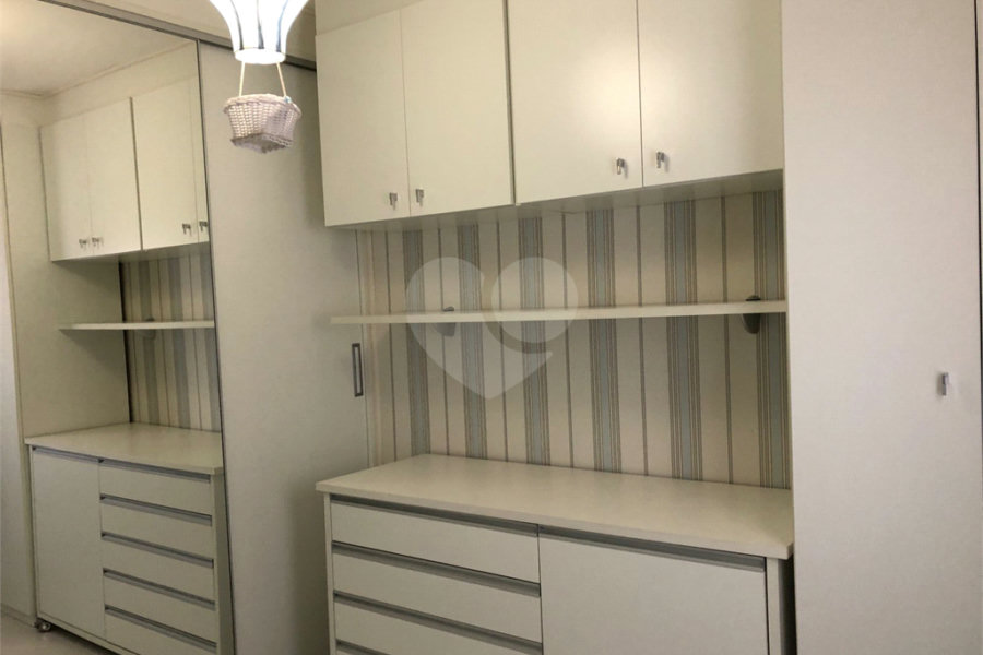 Apartamento à venda com 3 quartos, sendo 1 suíte, em Santana, São Paulo, SP