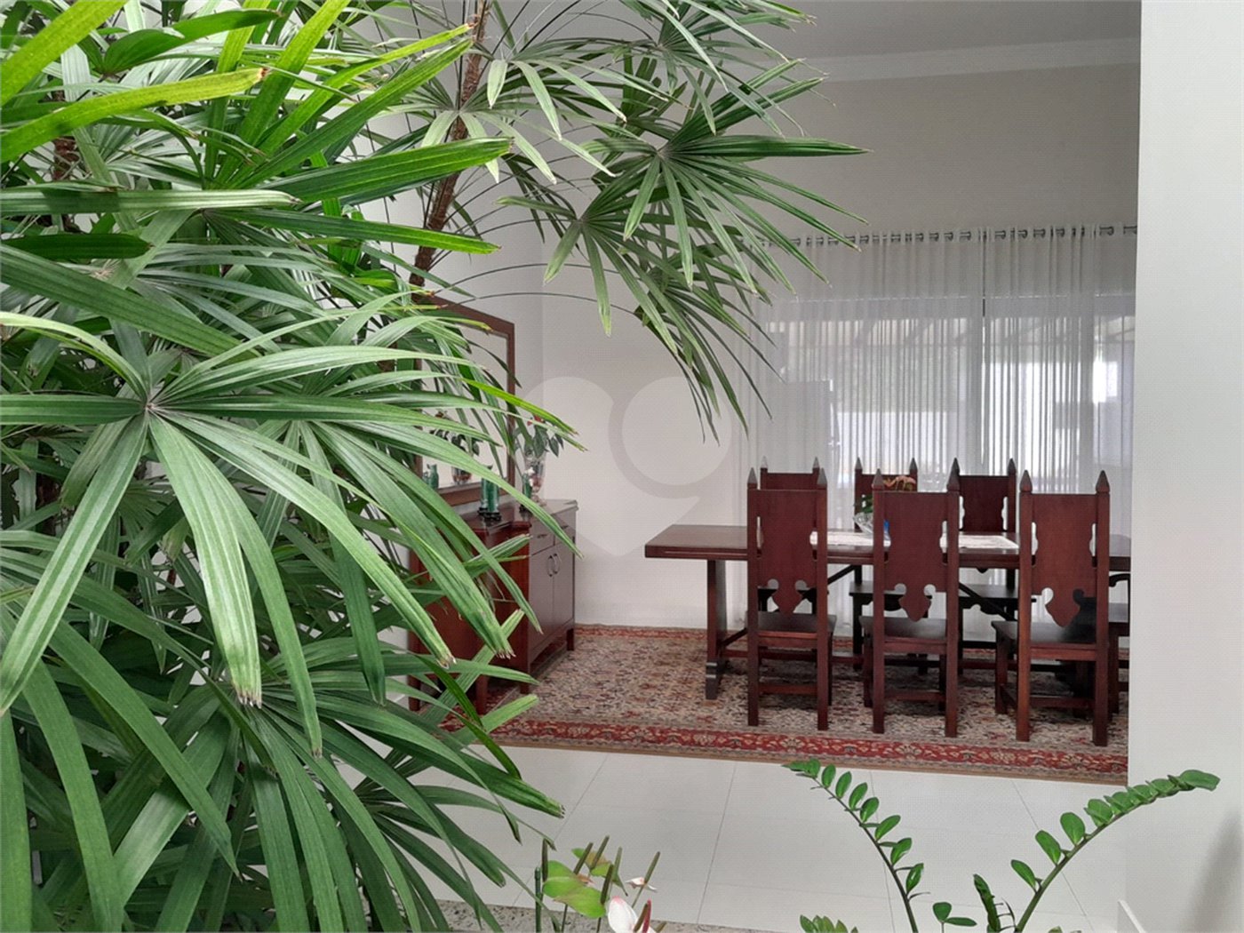 Casa à venda com 5 suítes no condomínio Ipe Velho, Vinhedo - SP