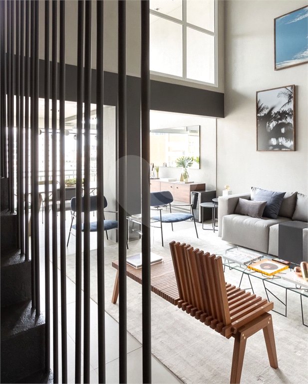 Apartamento à venda com 3 quartos, sendo 2 suítes, em Cerqueira César, São Paulo, SP