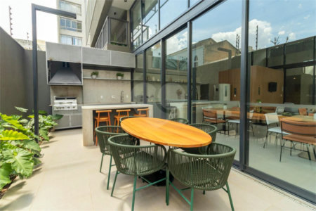 Apartamento à venda com 3 quartos, sendo 2 suítes, em Pinheiros, São Paulo, SP