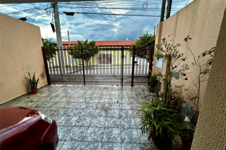 Casa à venda com 3 quartos, sendo 1 suíte, em Jardim Europa, Sorocaba, SP