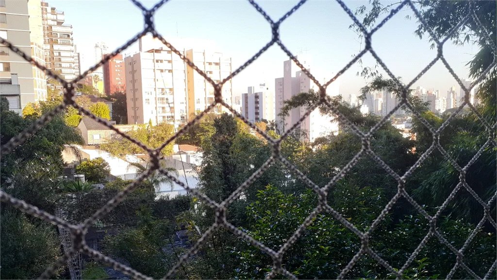 Apartamento à venda com 1 quarto em Sumarezinho, São Paulo, SP