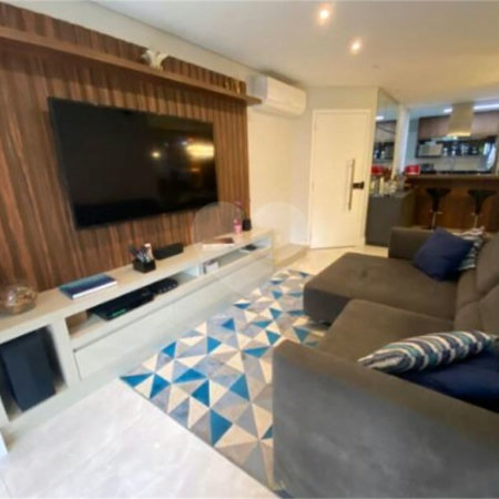 Apartamento à venda com 3 quartos, sendo 1 suíte,  em Vila Regente Feijó, São Paulo, SP