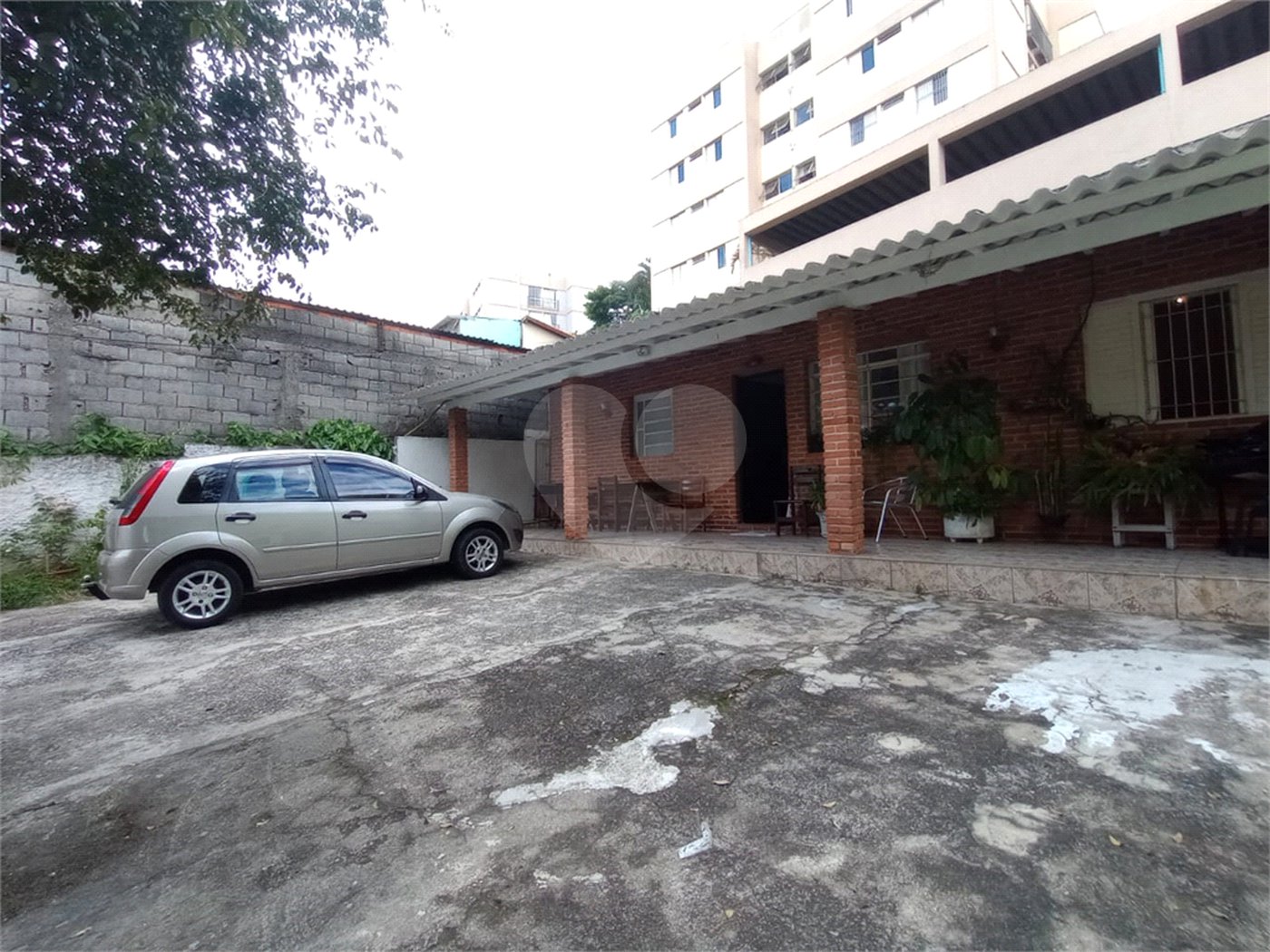 Casa Térrea à venda com 3 quartos, sendo 1 suíte, em Jardim São Luís, São Paulo, SP