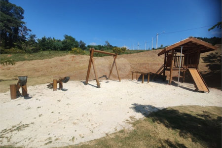Terreno à venda no condomínio Residencial Solar São Judas Tadeu, Piracaia - SP