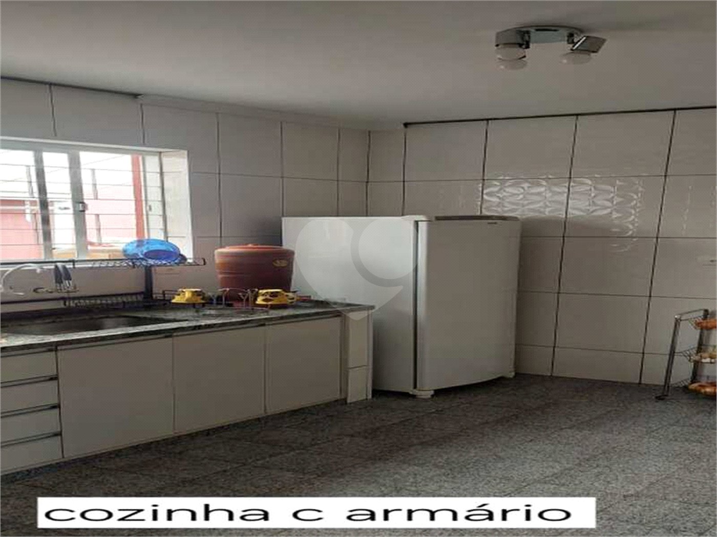 Casa à venda com 3 quartos, sendo 1 suíte,  em Parque São Lourenço, Indaiatuba, SP