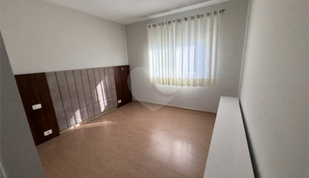 Apartamento para alugar com 3 quartos, sendo 1 suíte, em Pinheiros, São Paulo, SP