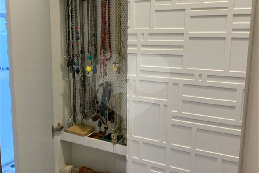 Apartamento à venda com 3 quartos, sendo 1 suíte, em Vila Guarani, São Paulo, SP