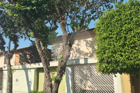 Casa à venda com 2 suítes no condomínio Villa Dell Victor, São Paulo - SP