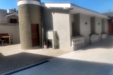 Casa à venda com 3 quartos, sendo 1 suíte, no Centro, Itapetininga, SP