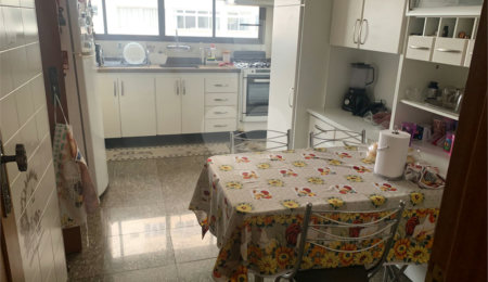 Apartamento à venda com 4 quartos, sendo 3 suítes, em Santana, São Paulo, SP