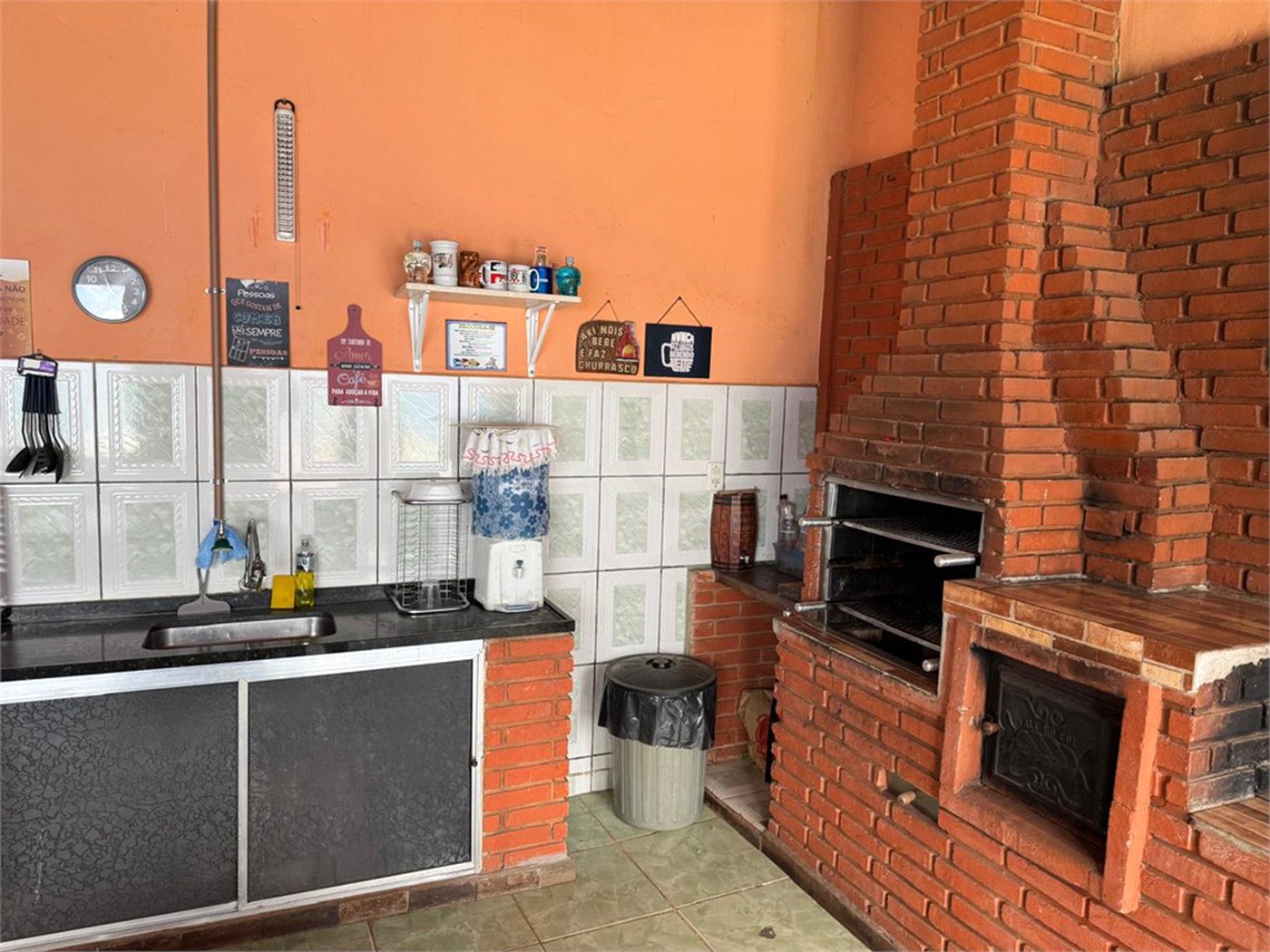 Chácara à venda com 2 quartos em Conceição, Itapetininga, SP