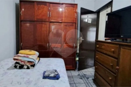 Casa Térrea à venda com 2 quartos em Vila Morse, São Paulo, SP