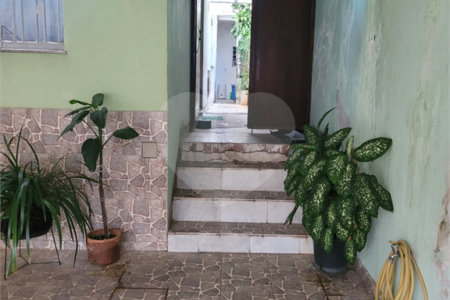 Sobrado à venda com 3 quartos em Vila Marari, São Paulo, SP