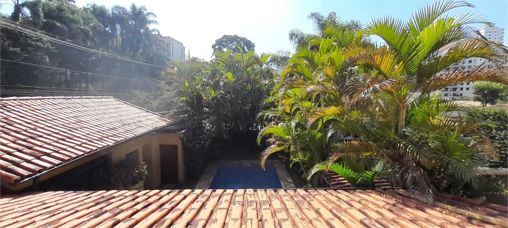 Sobrado à venda com 4 suítes em Real Parque, São Paulo, SP