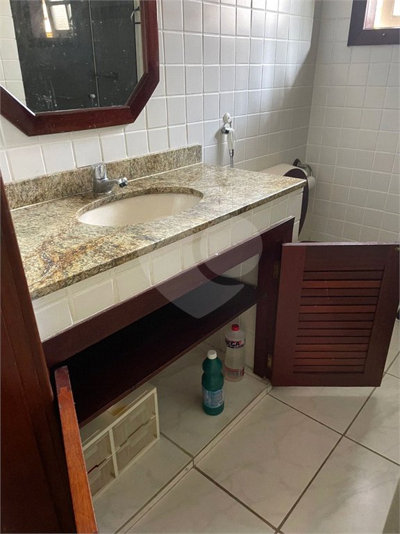 Casa em condomínio à venda com 2 quartos, sendo 1 suíte,  em Portal da Ferradura, Armação dos Búzios, RJ