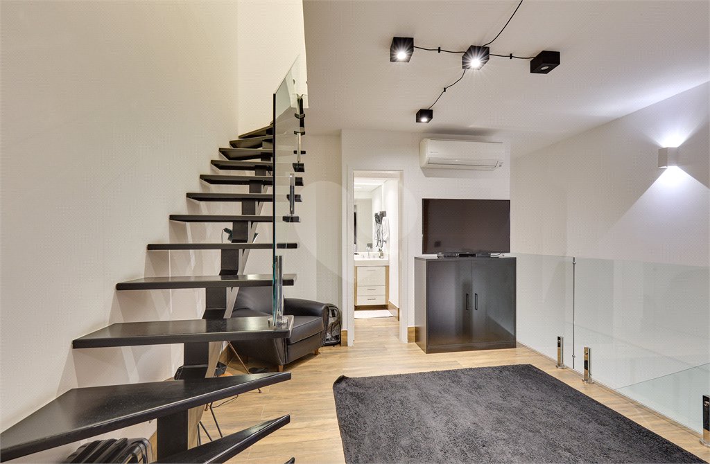 Apartamento à venda com 1 suíte em Vila Olímpia, São Paulo, SP