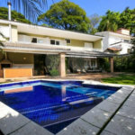 Casa à venda com 3 quartos, sendo 2 suítes,  em Vila Tramontano, São Paulo, SP