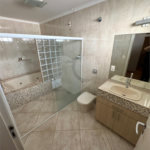 Casa à venda com 4 quartos, sendo 1 suíte, em Jardim das Samambaias, Jundiaí, SP