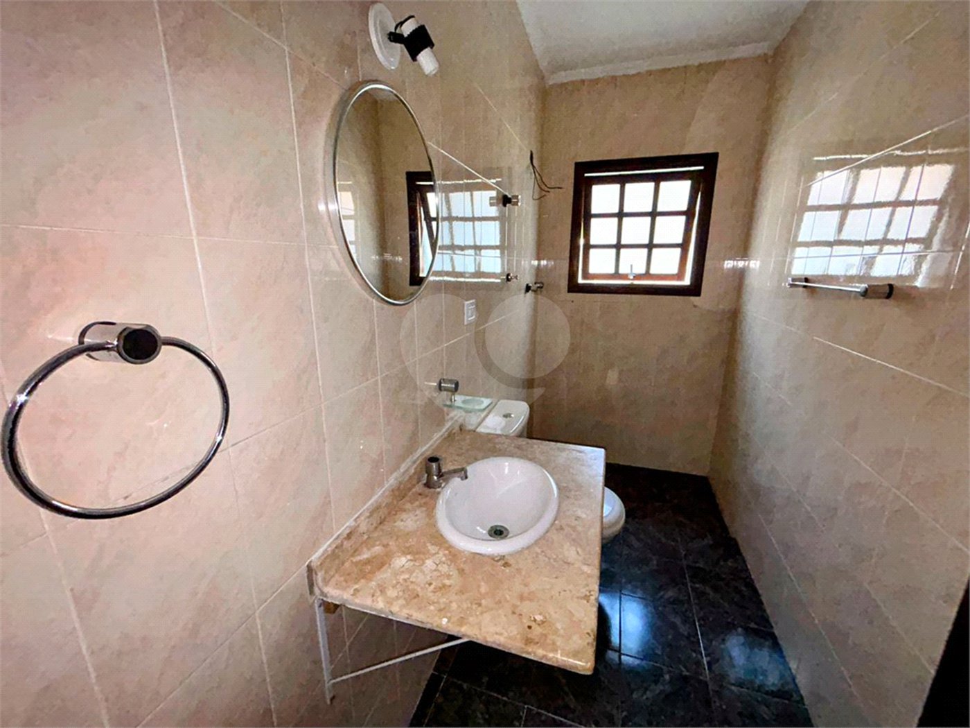 Casa Térrea à venda com 2 quartos, sendo 1 suíte, em Horto, São Paulo, SP
