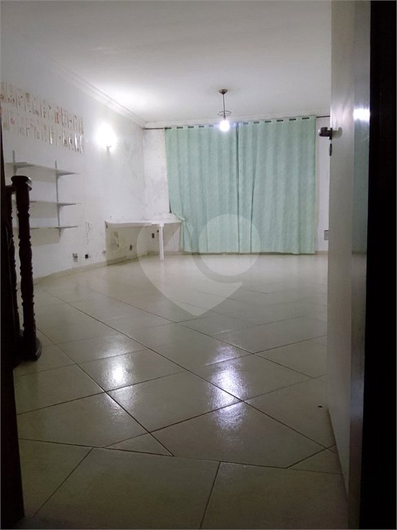 Casa à venda com 2 quartos, sendo 1 suíte, em Parada Inglesa, São Paulo, SP