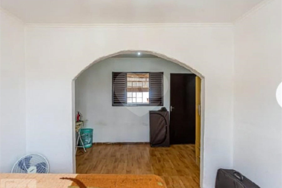 Sobrado à venda com 4 quartos no Brasilândia, São Paulo, SP
