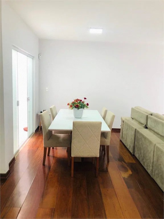 Casa Térrea à venda com 3 quartos, sendo 1 suíte, em Jardim Londrina, São Paulo, SP
