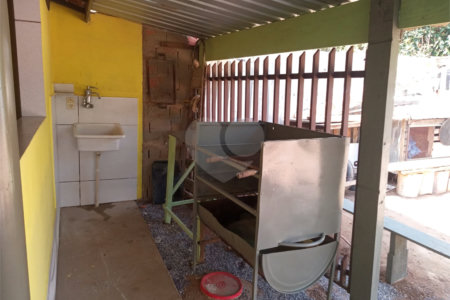 Chácara à venda com 2 quartos, sendo 1 suíte, em Área Rural de Alambari, Alambari, SP