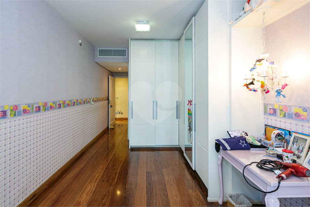 Casa Térrea à venda com 5 suítes em Alto da Boa Vista, São Paulo, SP