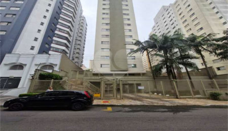 Apartamento à venda com 4 quartos, sendo 1 suíte,  em Vila Monte Alegre, São Paulo, SP