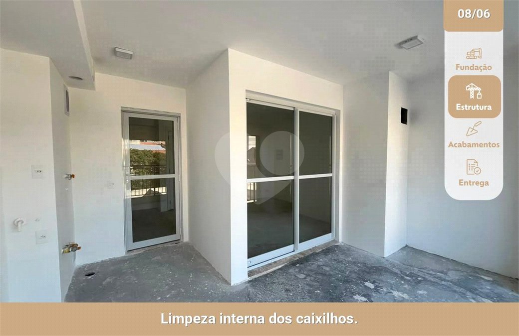 Apartamento à venda com 3 suítes em Vila Regente Feijó, São Paulo, SP