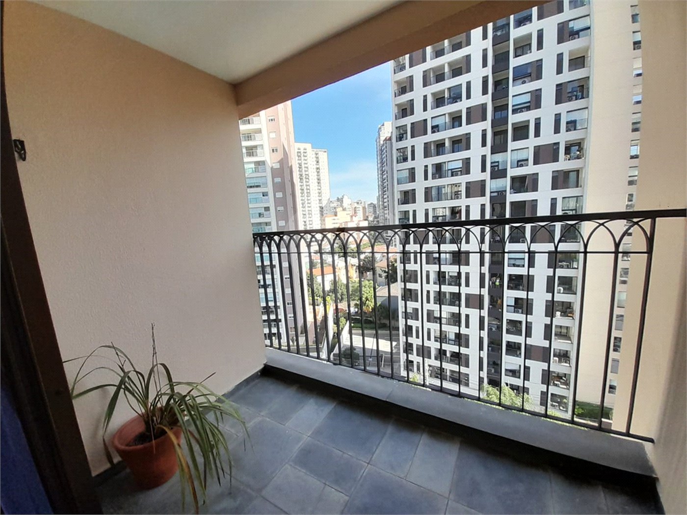 Apartamento à venda com 2 quartos, sendo 1 suíte, em Vila Mariana, São Paulo, SP
