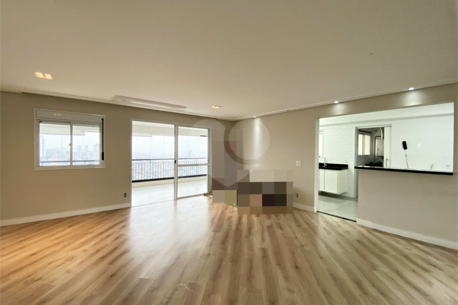 Apartamento à venda com 3 suítes em Santana, São Paulo, SP