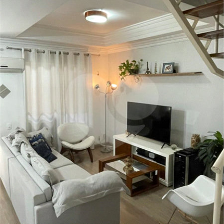 Casa à venda ou para alugar com 3 quartos, sendo 1 suíte, no condomínio Liberty Village, São Paulo - SP