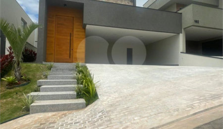 Casa à venda com 3 suítes no condomínio Reserva São Nicolau, Atibaia - SP